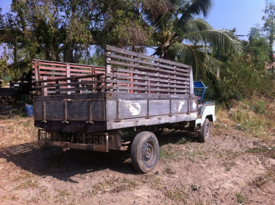 ขายอีแต๋นพรอมใช้ครับ มีทะเบียนพร้อมโอน ขายอีแต๋นพรอมใช้ครับ มีทะเบียนพร้อมโอน