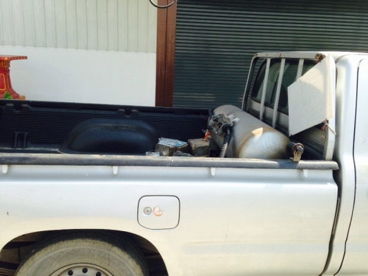 ขายรถกระบะ TOYOTA 4D4 ลงเครื่อง 1JZ เกียร์ออโต้ รถปี 2546 ราคา 105000