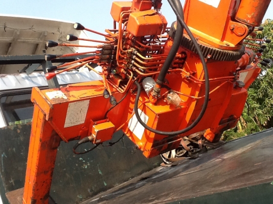 ขายเครน5ตัน5ชัก6ปอกสภาพสวยๆ