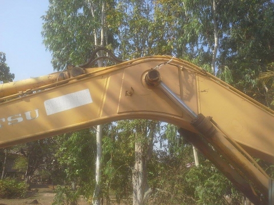 KOMATSU PC200-5