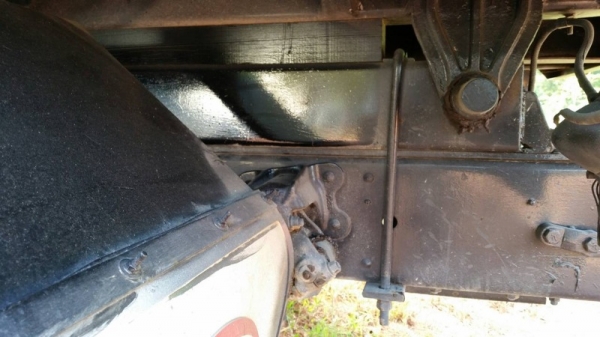 รถฮีโน่  6  ล้อดั้ม  FC9J  175  แรงม้า. ปี 55  สนใจติดต่อ  081 - 6079515