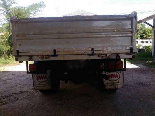 รถฮีโน่  6  ล้อดั้ม  FC9J  175  แรงม้า. ปี 55  สนใจติดต่อ  081 - 6079515