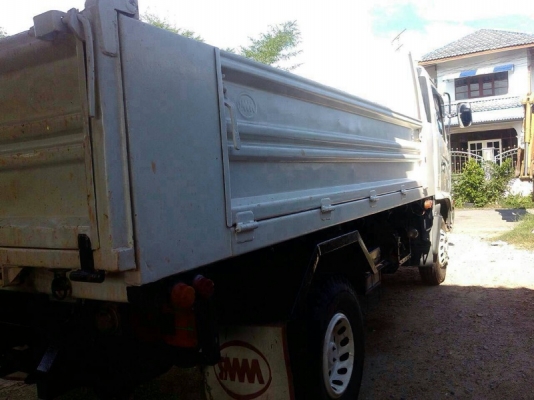 รถฮีโน่  6  ล้อดั้ม  FC9J  175  แรงม้า. ปี 55  สนใจติดต่อ  081 - 6079515