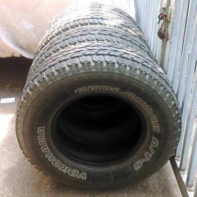 ขายยางAT-s YOKOHAMA GEOLANDAR 265 70r16 ปี11 ขายยางAT-s YOKOHAMA GEOLANDAR 265 70r16 ปี11