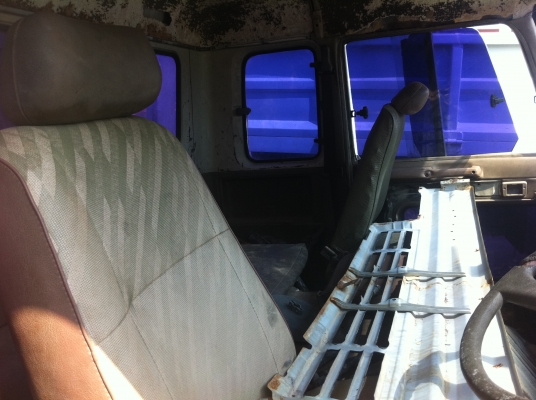 หัว Hino 3 ใบปัด อุปกรณ์ครบ สภาพดี