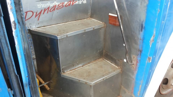 **360,000 บ.ต่อรอง**ขาย รถบัส พัดลม50ที่นั่ง พร้อมคิววิ่งงาน รับ/ส่ง พนักงาน ISUZU TX 6ล้อ วางเครื่อง NISSAN PE6-Turbo 260แรง (ลงเล่ม) เครื่องแรง แน่น แห้งๆไม่มีเยิ้ม เกียร์ดีไม่หลุด ช่วงล่างใหญ่ เฟืองท้าย 200 คัสซีสวย มีบวมในบ้างนิดหน่อยๆ ไม่ผุครับ พ.ธรร **360,000 บ.ต่อรอง**ขาย รถบัส พัดลม50ที่นั่ง พร้อมคิววิ่งงาน รับ/ส่ง พนักงาน ISUZU TX 6ล้อ วางเครื่อง NISSAN PE6-Turbo 260แรง (ลงเล่ม) เครื่องแรง แน่น แห้งๆไม่มีเยิ้ม เกียร์ดีไม่หลุด ช่วงล่างใหญ่ เฟืองท้าย 200 คัสซีสวย มีบวมในบ้างนิดหน่อยๆ ไม่ผุครับ พ.ธรร