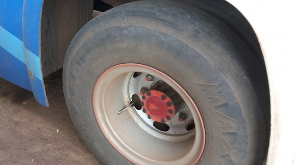 **360,000 บ.ต่อรอง**ขาย รถบัส พัดลม50ที่นั่ง พร้อมคิววิ่งงาน รับ/ส่ง พนักงาน ISUZU TX 6ล้อ วางเครื่อง NISSAN PE6-Turbo 260แรง (ลงเล่ม) เครื่องแรง แน่น แห้งๆไม่มีเยิ้ม เกียร์ดีไม่หลุด ช่วงล่างใหญ่ เฟืองท้าย 200 คัสซีสวย มีบวมในบ้างนิดหน่อยๆ ไม่ผุครับ พ.ธรร **360,000 บ.ต่อรอง**ขาย รถบัส พัดลม50ที่นั่ง พร้อมคิววิ่งงาน รับ/ส่ง พนักงาน ISUZU TX 6ล้อ วางเครื่อง NISSAN PE6-Turbo 260แรง (ลงเล่ม) เครื่องแรง แน่น แห้งๆไม่มีเยิ้ม เกียร์ดีไม่หลุด ช่วงล่างใหญ่ เฟืองท้าย 200 คัสซีสวย มีบวมในบ้างนิดหน่อยๆ ไม่ผุครับ พ.ธรร