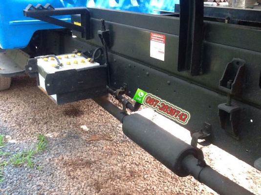 ขายรถดั้มพ์ 6 ล้อ ขนาดใหญ่ เครื่องยนต์ ISUZU160 แรงม้า