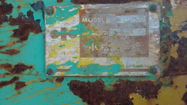 KOMATSU pc200 40-2ราคา185,000 KOMATSU pc200 40-2ราคา185,000