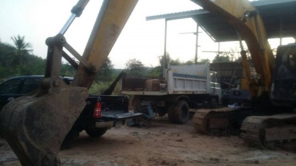 KOBELCO sk 200 m 2   ราคา 650,000