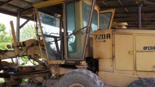 รถเกรดCHAMPION720A/// สภาพพร้อมใช้รถสวยราคา 1,400,000