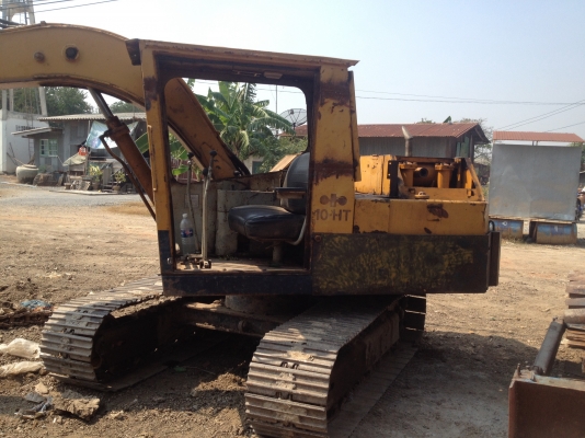 ขาย10HT สภาพพร้อมใช้งาน เครื่องดี ช่วงล่างดี ราคาต่อรองได้