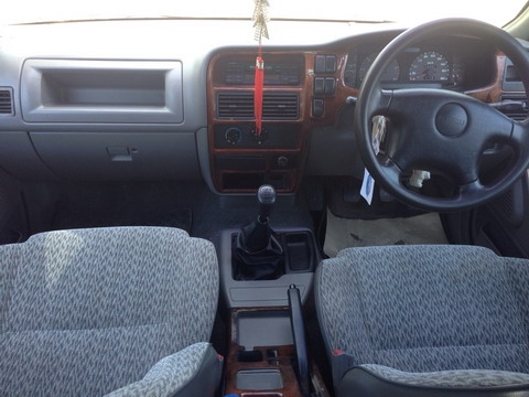 ISUZU ดร้าก้อนอาย  ปี 2000