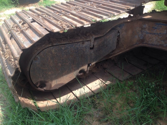 ***ขายแล้วครับขอบคุณ Truck2hand ขายแบคโฮKOBELCO MARK-3 SK200 เก๋งน้ำเงิน S.No.14xxx เครื่องเดิม ปั้มเดิม ไฟฟ้าตัด จอมี เครื่องดี แห้งดี แน่น ปั้มดีแรง ทำงานดี เร็วดี บูมอาร์มดี มีปะนิดหน่อย บุ้งกี๋ดียังหนาครับ เอวดีแน่น ไม่แตกไม่ร้าว ช่วงล่าง70-80\% โซดีหน ***ขายแล้วครับขอบคุณ Truck2hand ขายแบคโฮKOBELCO MARK-3 SK200 เก๋งน้ำเงิน S.No.14xxx เครื่องเดิม ปั้มเดิม ไฟฟ้าตัด จอมี เครื่องดี แห้งดี แน่น ปั้มดีแรง ทำงานดี เร็วดี บูมอาร์มดี มีปะนิดหน่อย บุ้งกี๋ดียังหนาครับ เอวดีแน่น ไม่แตกไม่ร้าว ช่วงล่าง70-80\% โซดีหน