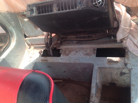 ***ขายแล้วครับขอบคุณ Truck2hand ขายแบคโฮKOBELCO MARK-3 SK200 เก๋งน้ำเงิน S.No.14xxx เครื่องเดิม ปั้มเดิม ไฟฟ้าตัด จอมี เครื่องดี แห้งดี แน่น ปั้มดีแรง ทำงานดี เร็วดี บูมอาร์มดี มีปะนิดหน่อย บุ้งกี๋ดียังหนาครับ เอวดีแน่น ไม่แตกไม่ร้าว ช่วงล่าง70-80\% โซดีหน ***ขายแล้วครับขอบคุณ Truck2hand ขายแบคโฮKOBELCO MARK-3 SK200 เก๋งน้ำเงิน S.No.14xxx เครื่องเดิม ปั้มเดิม ไฟฟ้าตัด จอมี เครื่องดี แห้งดี แน่น ปั้มดีแรง ทำงานดี เร็วดี บูมอาร์มดี มีปะนิดหน่อย บุ้งกี๋ดียังหนาครับ เอวดีแน่น ไม่แตกไม่ร้าว ช่วงล่าง70-80\% โซดีหน