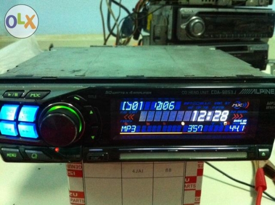 Alpine CDA-9853J 24Bit Mp3 CD FM AUX