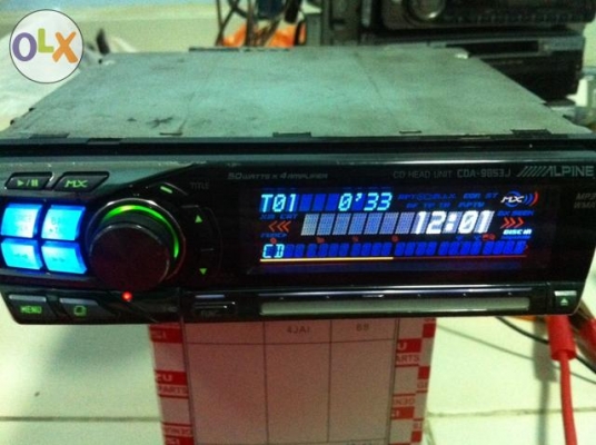 Alpine CDA-9853J 24Bit Mp3 CD FM AUX