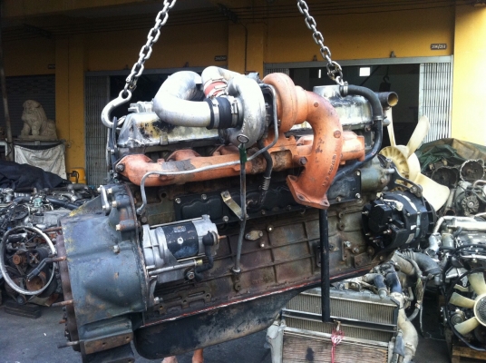 ขายเครื่อง6D16เทอร์โบแท้มีใบคลุมเครื่องให้