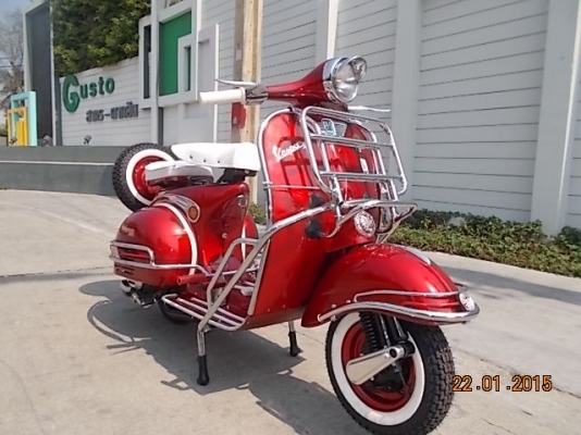 ้เอเซียเวสป้า---->>จัดรถvespa จัดส่งให้พี่จรัล พิจิตร ถึงบ้านเรียบร้อย