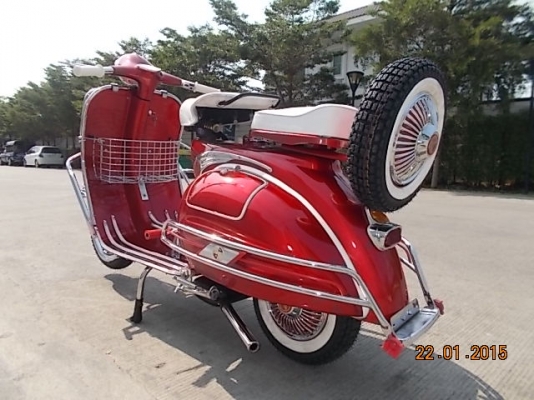 ้เอเซียเวสป้า---->>จัดรถvespa จัดส่งให้พี่จรัล พิจิตร ถึงบ้านเรียบร้อย