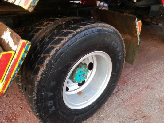 ขายลูกพ่วง 3 เพลาดั้มแท้ อู่ สไฟบูรณ์ ปี 2551 ฝีมือการต่ออันดับต้นๆๆของไทย แข็งแรง ทนทาน คานใหญ่ เบรกใหญ่  ใช้น้อยมาก รถมือเดียว