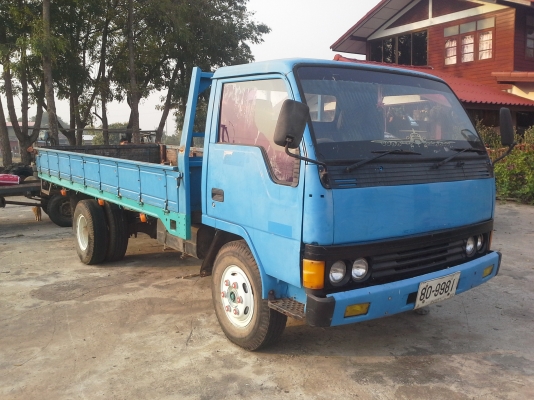 ฝากขายครับมิตซูบิชิ6ล้อพร้อมใช้