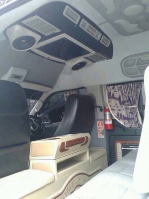 รถตู้หลังคาสุง โตโยต้าเบนซินCNG. 2009. MT. วีไอพี. ราคา 699,000 บาท โทร0922726669 ตันหยง รถตู้หลังคาสุง โตโยต้าเบนซินCNG. 2009. MT. วีไอพี. ราคา 699,000 บาท โทร0922726669 ตันหยง