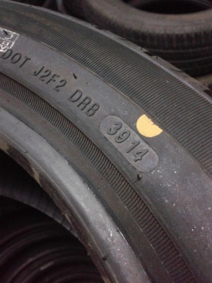 ถูกที่สุด 6,900 พร้อมส่ง ยางใหม่ปี 14 215/45/17 ถูกที่สุด 6,900 พร้อมส่ง ยางใหม่ปี 14 215/45/17