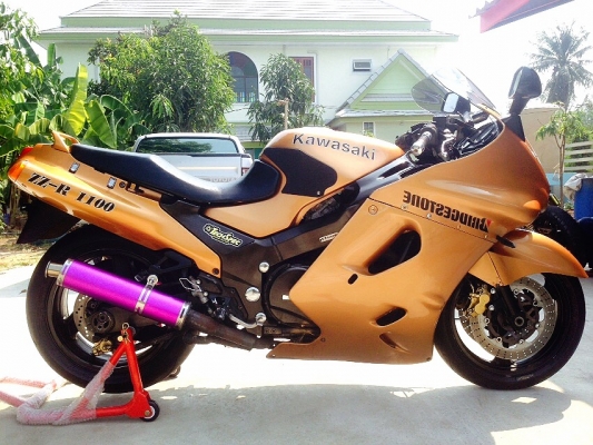 k.เดียวspeed ขอเปิดการขาย Kawasaki zzr1100cc.