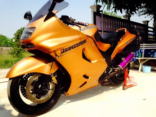 k.เดียวspeed ขอเปิดการขาย Kawasaki zzr1100cc.
