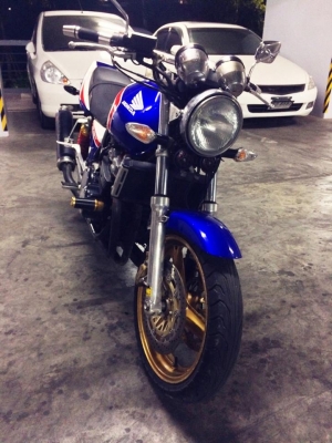 Honda CB400 sf ปี98 สพม ต่อรองได้ Bigbike Bangrak