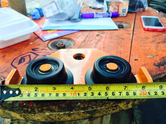 โล๊ะสต็อก จำหน่าย รอกวิ่งบนล่างบีม ทอลเลย์ ขนาด 1-5ตัน หน้าเหล็ก 100x100 มีใบคู่มือ ยี่ห้อ DESO ซื้อเยอะลดเยอะ สอบถามโทร 080-6135462