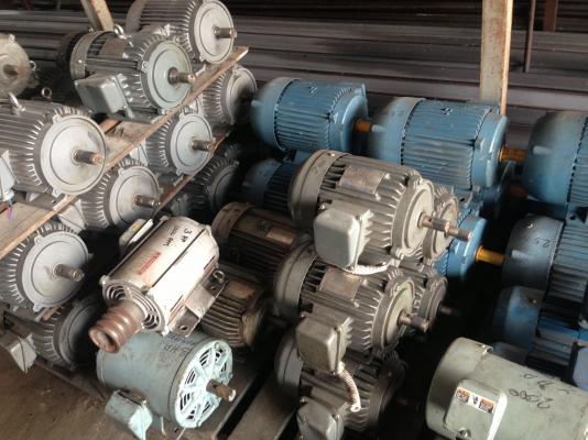 จำหน่ายมอเตอร์มือสองหลายชนิดประเภท มอเตอร์เกียร์ เกียร์ทดรอบ มีหลายขนาด โทรสอบถามก่อนได้เลยครับ