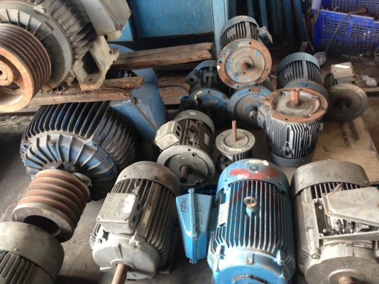 จำหน่ายมอเตอร์มือสองหลายชนิดประเภท มอเตอร์เกียร์ เกียร์ทดรอบ มีหลายขนาด โทรสอบถามก่อนได้เลยครับ