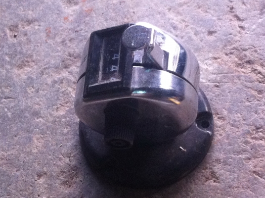 ตัวกดนับจำนวน KORI นันได้ 0 - 9999 กดง่ายเบา (มีจำนวนเยอะ)