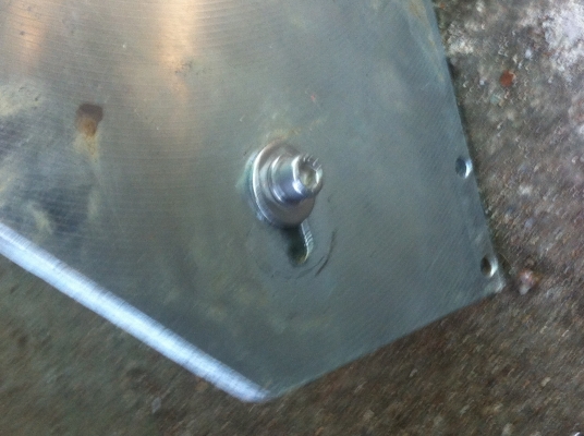 ชุดลูกล้อสแตนเลส ใช้ดันสายพานและโช่ให้ตึงหรือช่วยบังคับของที่เคลื่อนที่ต่างๆ ตัวลูกกลิ่งหมุนฟรีใช้ตลับลูกปืนด้านในเพื่อให้ลื่น