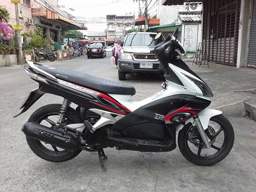 Airblade ปี 51 ล้อแม็คแท้ เครื่องเดิม รถสวย เล่มพร้อม ภาษี พรบ. ไม่หมด เอาไปโอนได้เลย