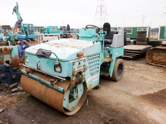 ขายรถบด SAKAI TW 350 รุ่นใหม่ พร้อมใช้งาน นำเข้าจากญี่ปุ่น ติดต่อคุณ อิทธิวัฒน์ 095-7467778