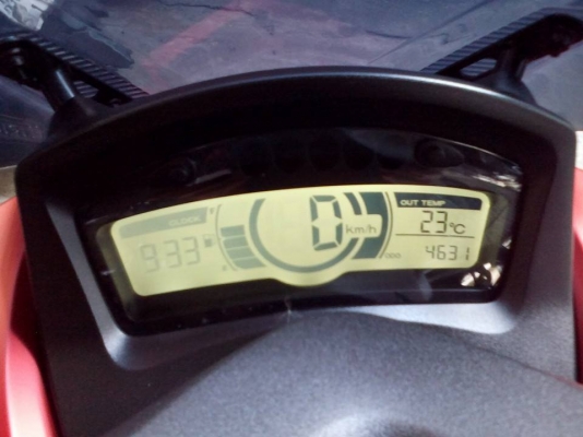 ขาย Yamaha Tricity ทริซิตี้ ปี 57 รถวิ่งน้อย เครื่องดี สภาพเดิมๆ เล่มพร้อมโอน