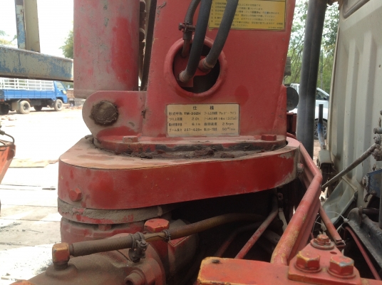 เครนติดหลังรถบรรทุก เก่านอก แท้ ๆ  รุ่นใหม่หกเหลี่ยม  UNIC 2.2 t