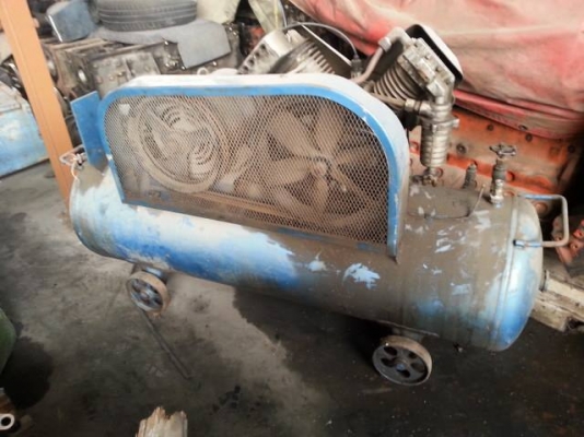 ปั๊มลม IWATA P-series