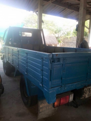 โตโยต้าไดน่า 4 ล้อ เกียร์กระปุกแต่ง โตโยต้าไดน่า 4 ล้อ เกียร์กระปุกแต่ง