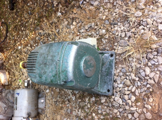 มอเตอร์สำหรับใส่ก้อนหินเจียร์หรือแปรงลวด ผ้าขัดมันขนาด 1 แรงม้า แบบแกนเดียว มอเตอร์สำหรับใส่ก้อนหินเจียร์หรือแปรงลวด ผ้าขัดมันขนาด 1 แรงม้า แบบแกนเดียว