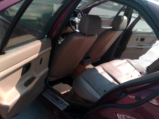 bmw318 วางเครื่อง 1jz ติดแก็ส lpg  ขายถุก เอกสารพร้อมโอน พร้อมจบราคา มาขับไปได้เลย