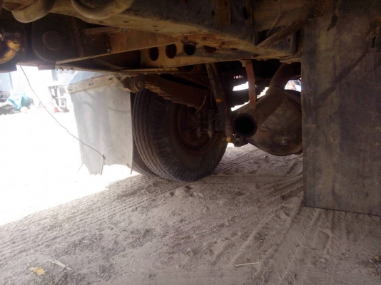 **390,000 บ.ต่อรอง**ขายNPR-115 6ล้อบรรทุก ยอดนิยม ISUZU NPR59LU5M 4BD1-115 แก้มเหลือง เกียร์สั้นแท้ ปี35 เครื่องเดิม เกียร์เดิม 115แรงฝาดำ เครื่องดี แรงดี แน่น เกียร์สั้นเข้าง่ายไม่หลุด ช่วงล่างเดิมๆ 6น็อต หน้า-หลัง คัสซีดี เดิมๆ ยังสวย ไม่ปะไม่ดาม กระบะพ