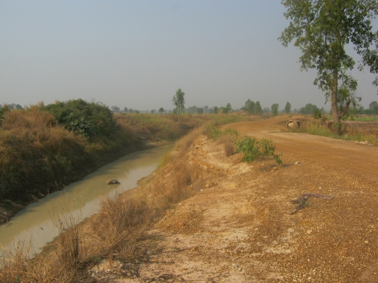 ขายที่ดิน 88 ไร่ ต้องการนายหน้าขายที่ดิน 3\% ของยอดขาย 9.5 ล้าน ขายที่ดิน 88 ไร่ ต้องการนายหน้าขายที่ดิน 3\% ของยอดขาย 9.5 ล้าน