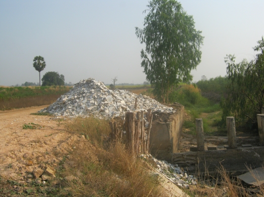 ขายที่ดิน 88 ไร่ ต้องการนายหน้าขายที่ดิน 3\% ของยอดขาย 9.5 ล้าน ขายที่ดิน 88 ไร่ ต้องการนายหน้าขายที่ดิน 3\% ของยอดขาย 9.5 ล้าน