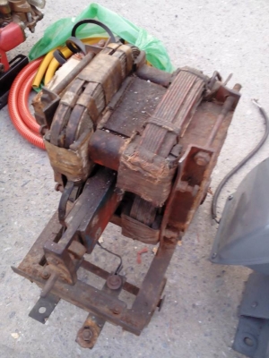 ตู้เชื่อม 200 เเอมป์ ราคา 2500 บาท ทองเเดงเเท้