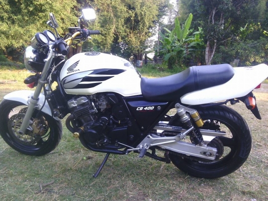 ขายCB400 อินวอยสรรพสามิตร เครื่องดี มิดไมล์ 54000 ขายCB400 อินวอยสรรพสามิตร เครื่องดี มิดไมล์ 54000