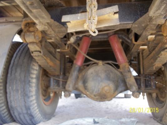 ขาย6 ล้อ ฮีโน่ KM 310     90 แรง 6 สูบ เอกสารพร้อมโอน